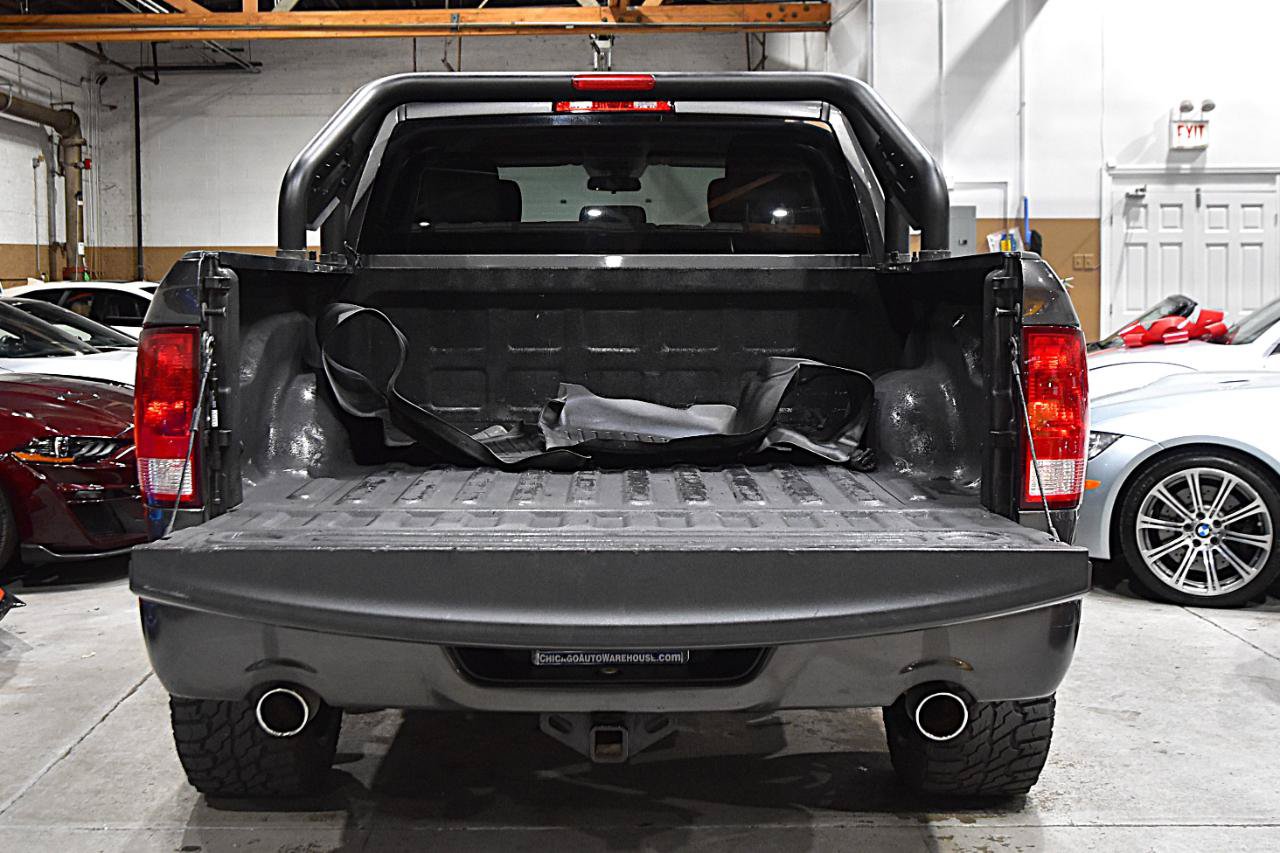 Used 2017 RAM 1500 Express w/ Express Value Package AWD/4WD image 41