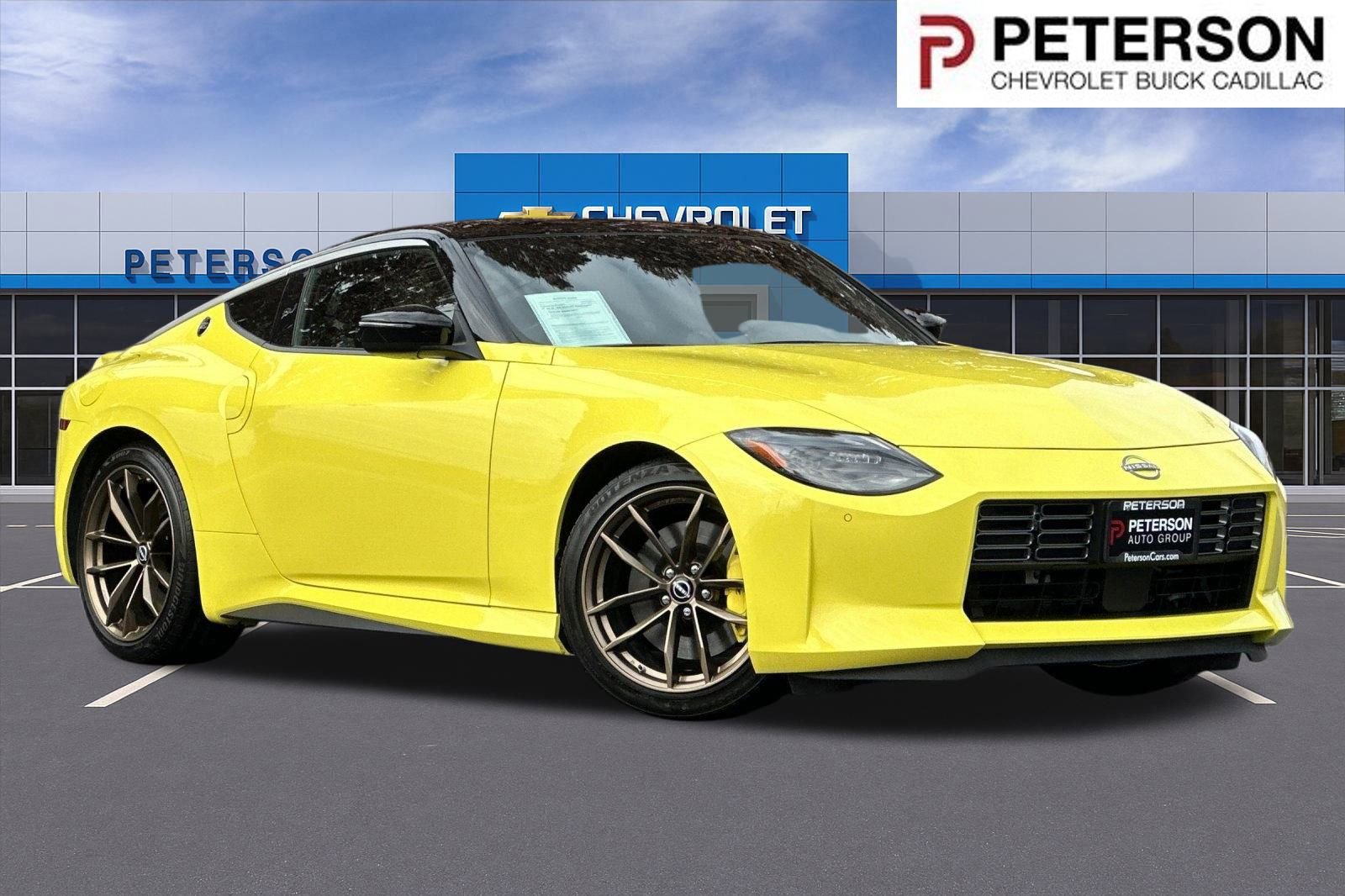 Used 2023 Nissan Z w/ Floor Mat Package (L93) image 1