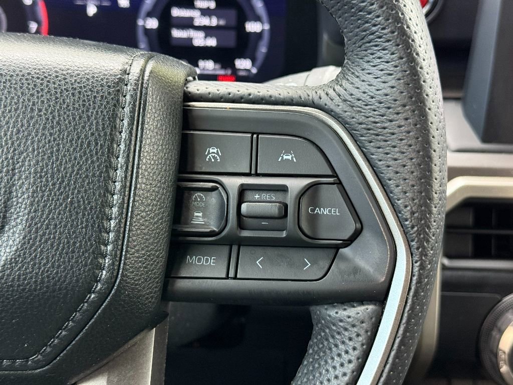 Used 2024 Toyota Tacoma TRD Off-Road image 34