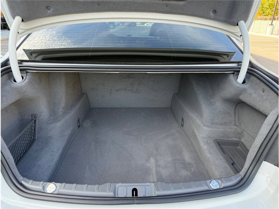 Used 2015 BMW 750Li RWD image 41