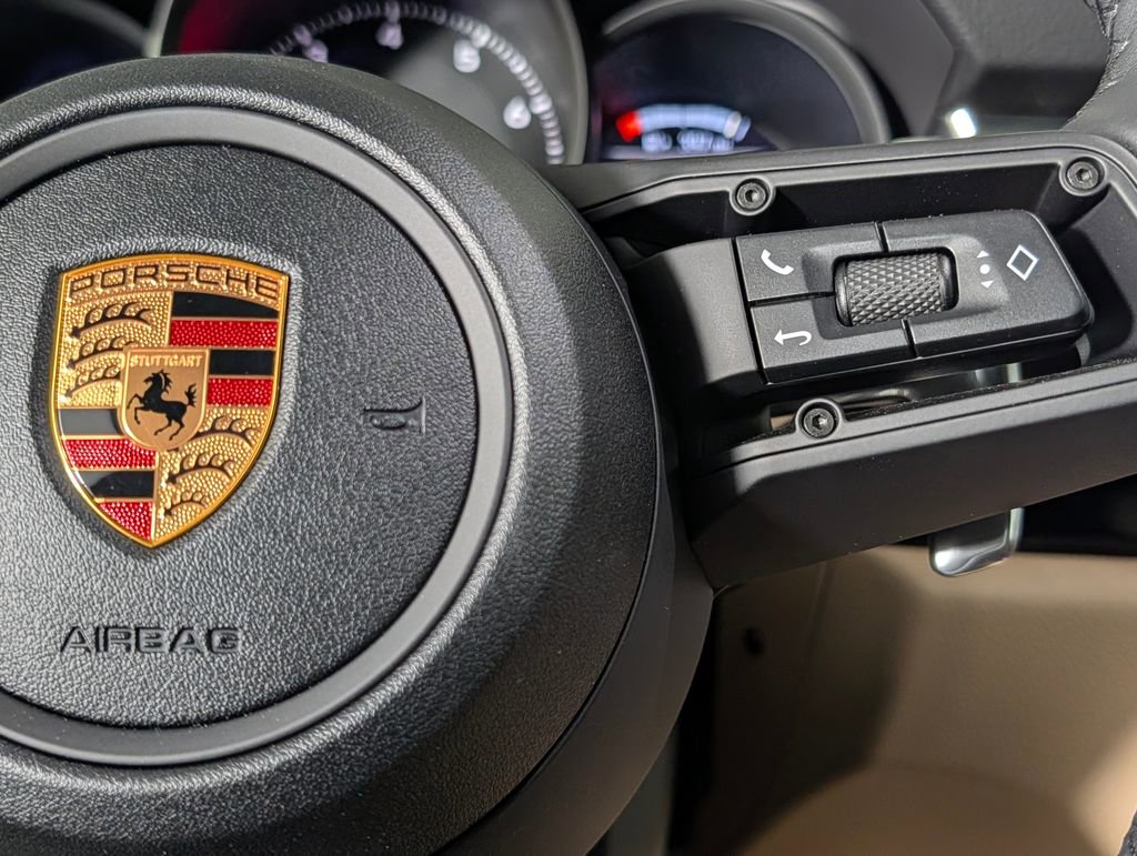 New 2026 Porsche Macan AWD/4WD image 38