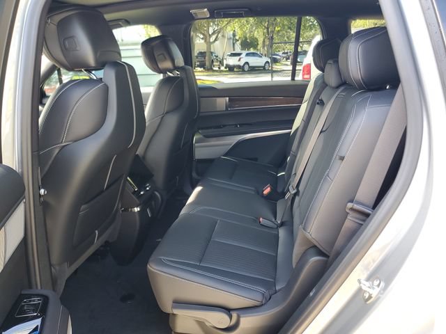 New 2027 Cadillac Vistiq Luxury AWD/4WD image 5