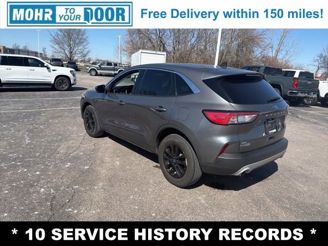 Used 2022 Ford Escape SE w/ Convenience Package image 3