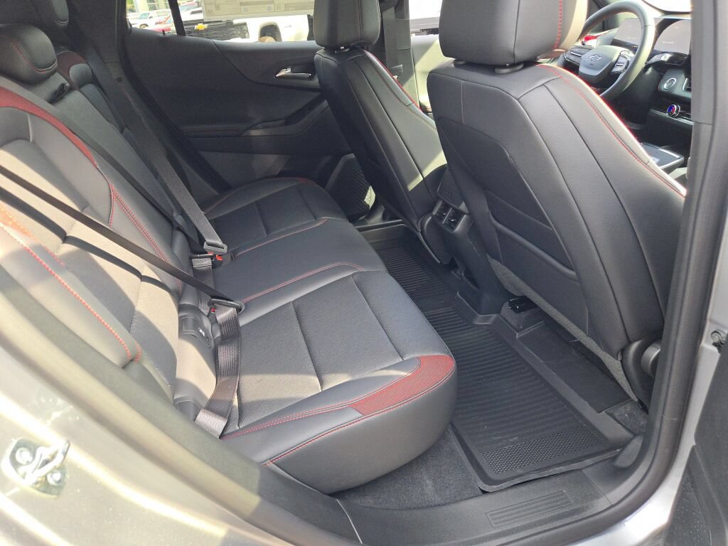 Used 2023 Chevrolet TrailBlazer ACTIV w/ Sun and Liftgate Package FWD image 11