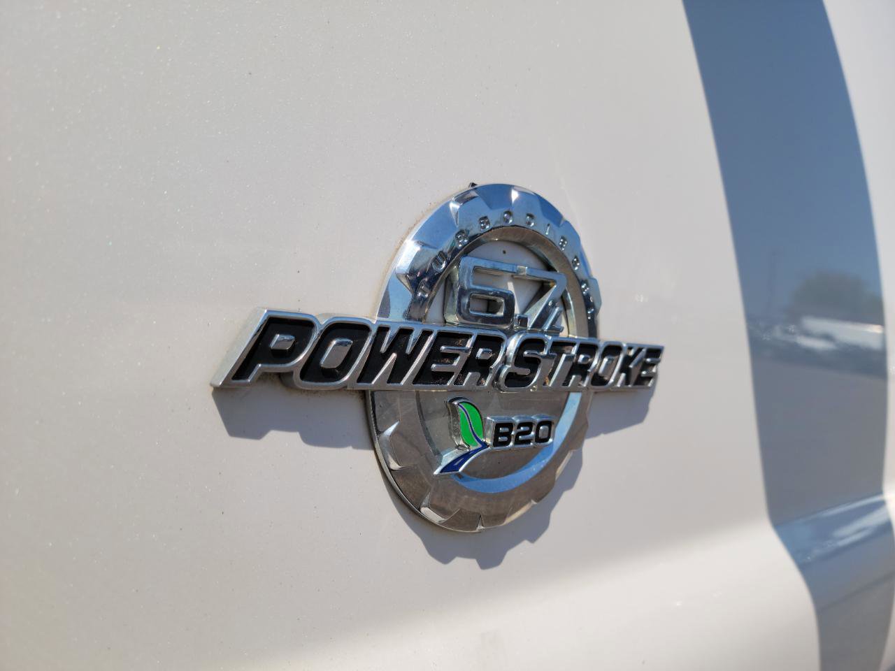 Used 2015 Ford F350 Lariat w/ Lariat Ultimate Package image 19