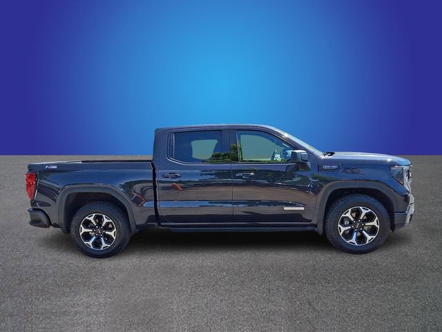 Used 2022 GMC Sierra 1500 Elevation w/ LPO, Elevation Black Package AWD/4WD image 3