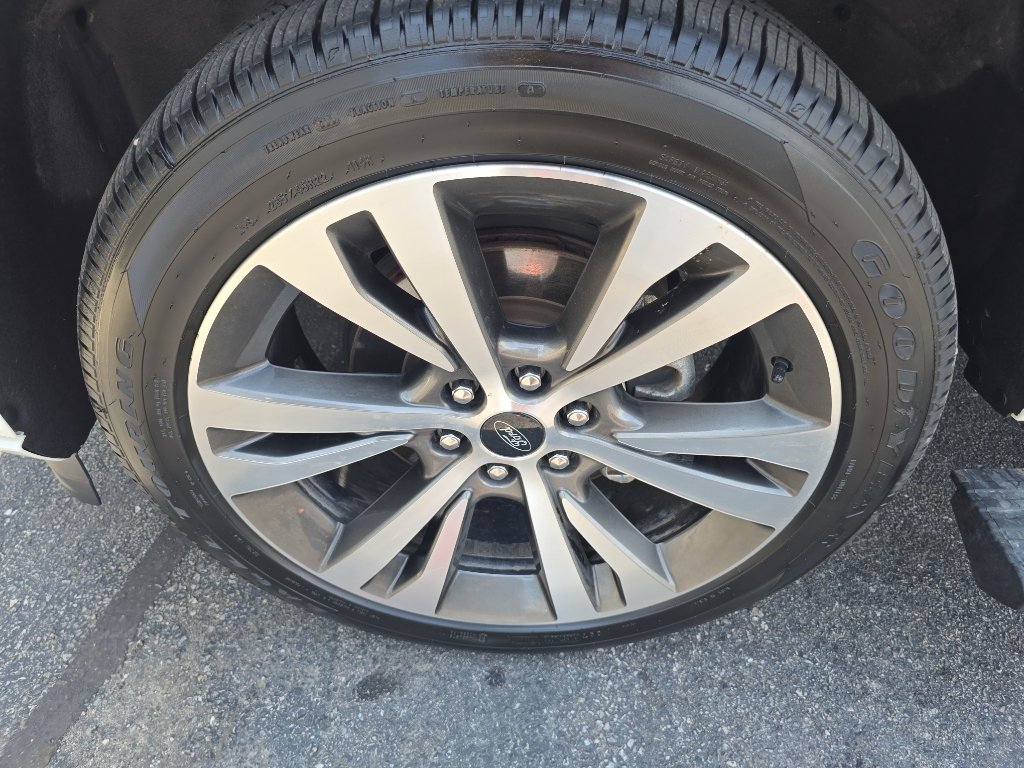 Used 2021 Ford Expedition Max Platinum AWD/4WD image 35