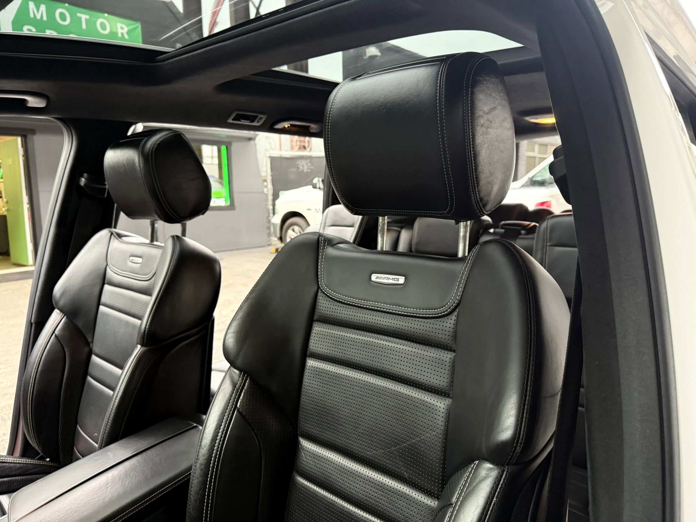 Used 2016 Mercedes-Benz GL 63 AMG 4MATIC image 12