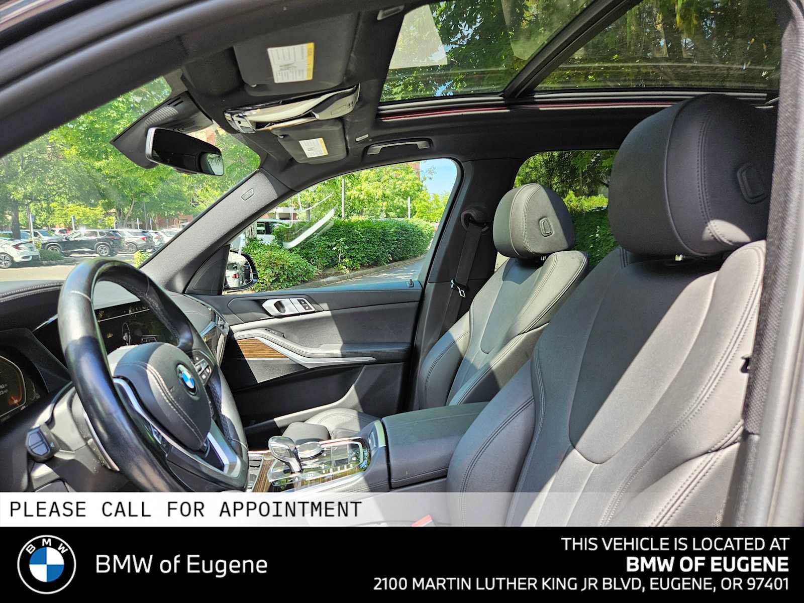 Used 2019 BMW X5 xDrive40i w/ Premium Package 2 AWD/4WD image 24