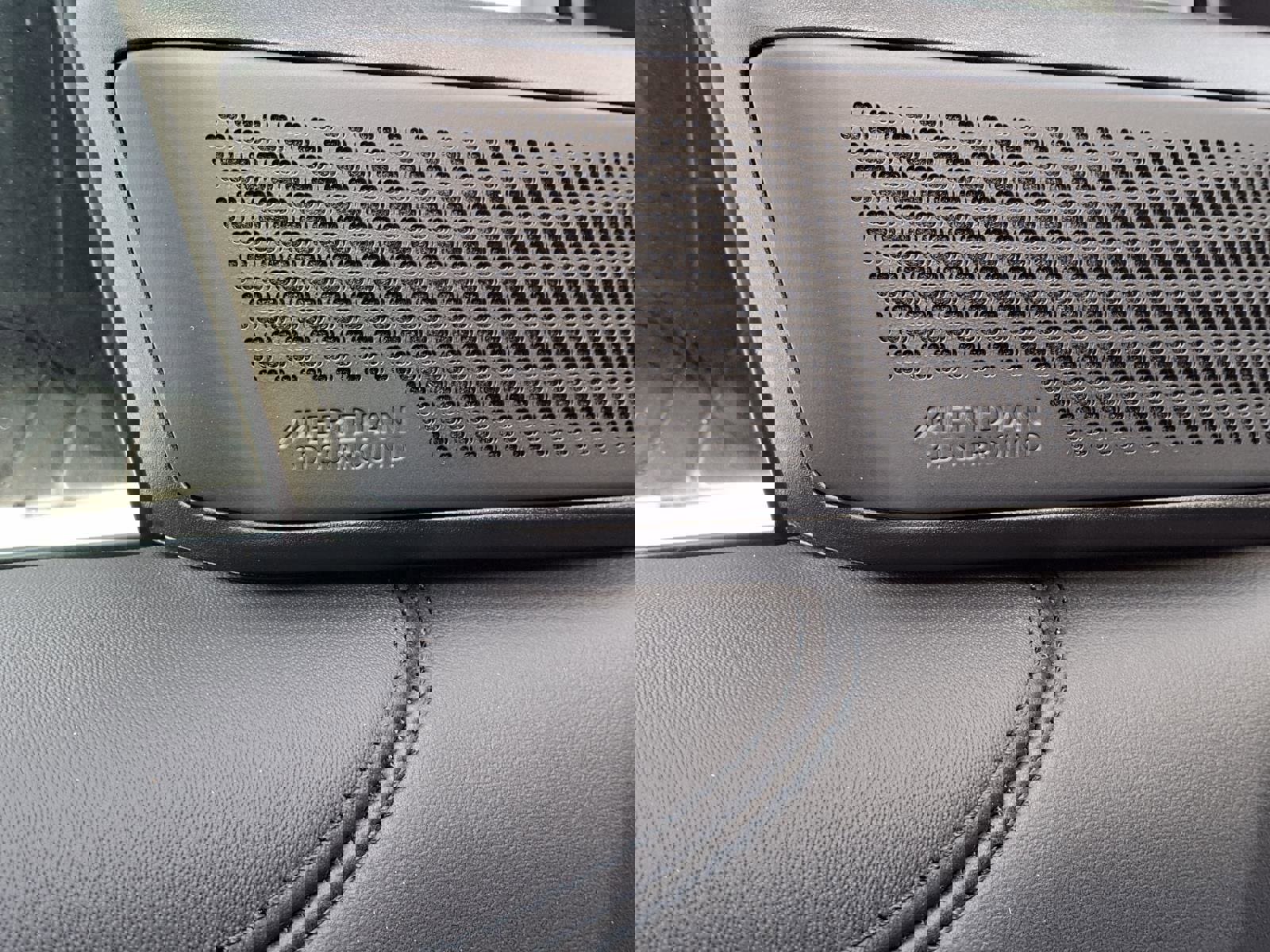 New 2026 Land Rover Range Rover Long Wheelbase SE image 12