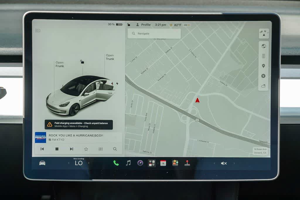 Used 2022 Tesla Model 3 Long Range AWD/4WD image 14