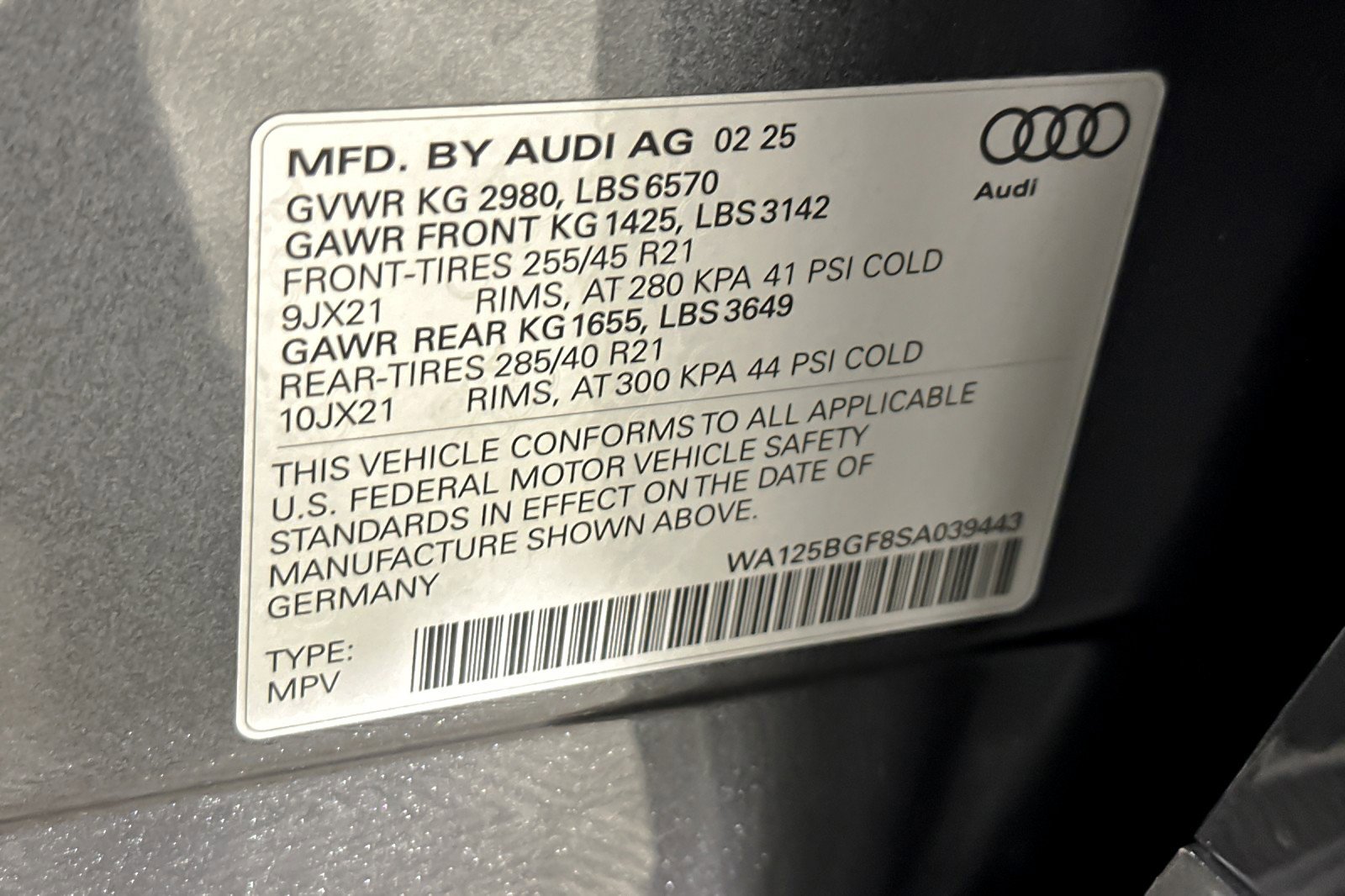Used 2025 Audi SQ6 e-tron Premium Plus w/ Premium Plus image 27