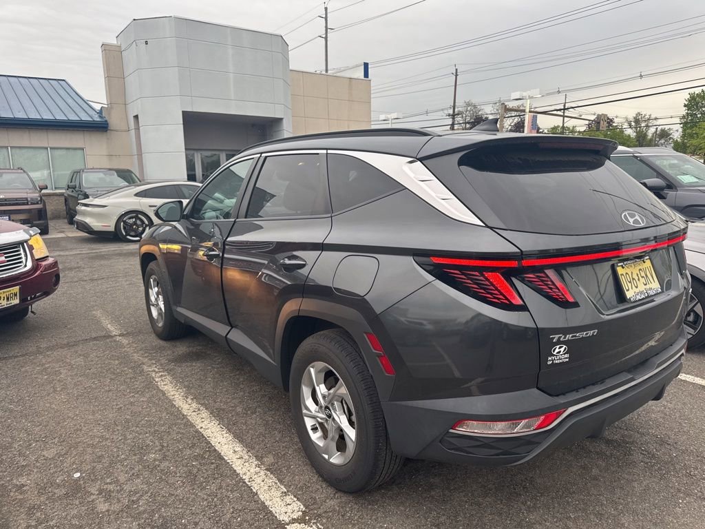 Certified 2023 Hyundai Tucson SEL AWD/4WD image 3