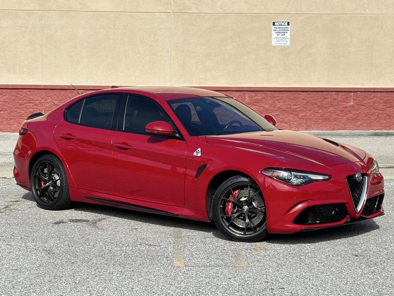Used 2018 Alfa Romeo Giulia Quadrifoglio w/ Driver Assist Dynamic Package image 1