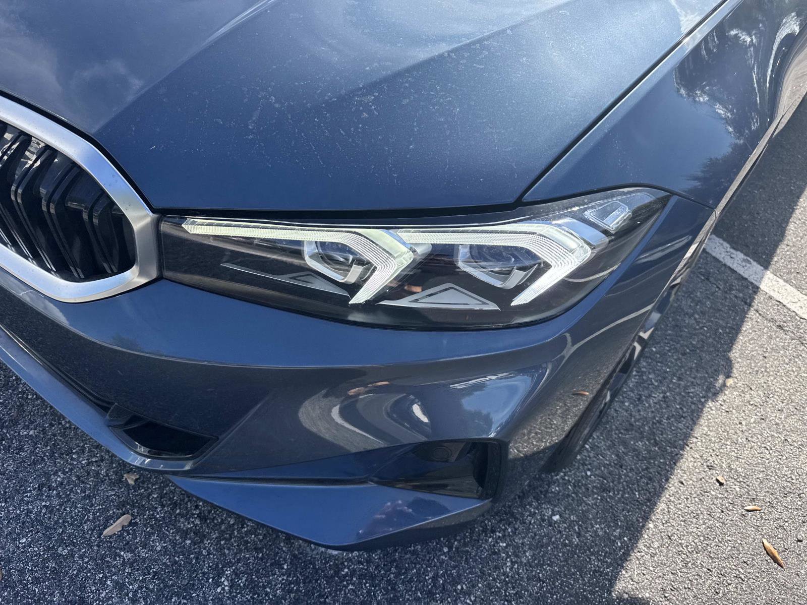 Certified 2025 BMW 330i Sedan image 9