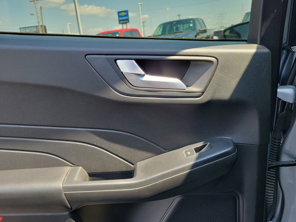 Certified 2023 Ford Escape ST-Line w/ Tech Pack #1 image 14