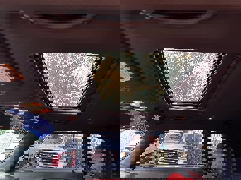 Used 2016 Dodge Challenger SRT Hellcat image 18