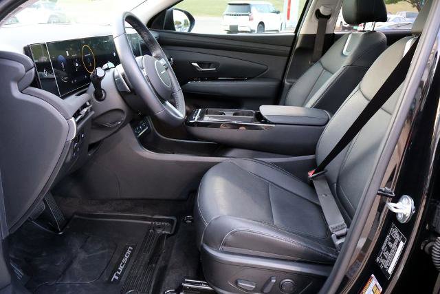 Used 2025 Hyundai Tucson Limited FWD image 18