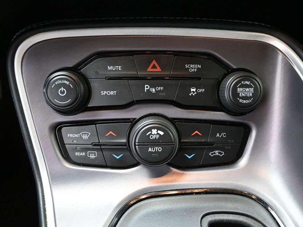 Used 2022 Dodge Challenger GT image 21