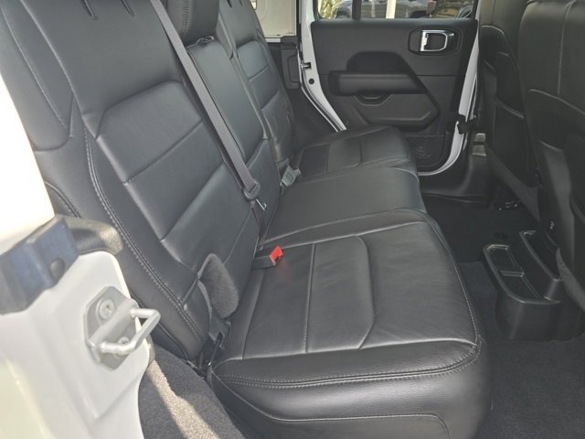 Used 2023 Jeep Wrangler Altitude image 36