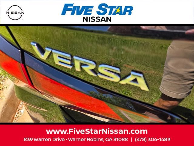 Used 2025 Nissan Versa SV image 9