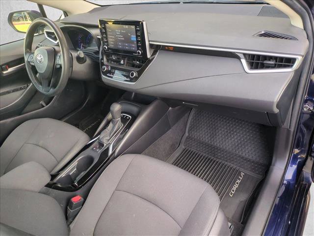 Used 2021 Toyota Corolla LE image 19