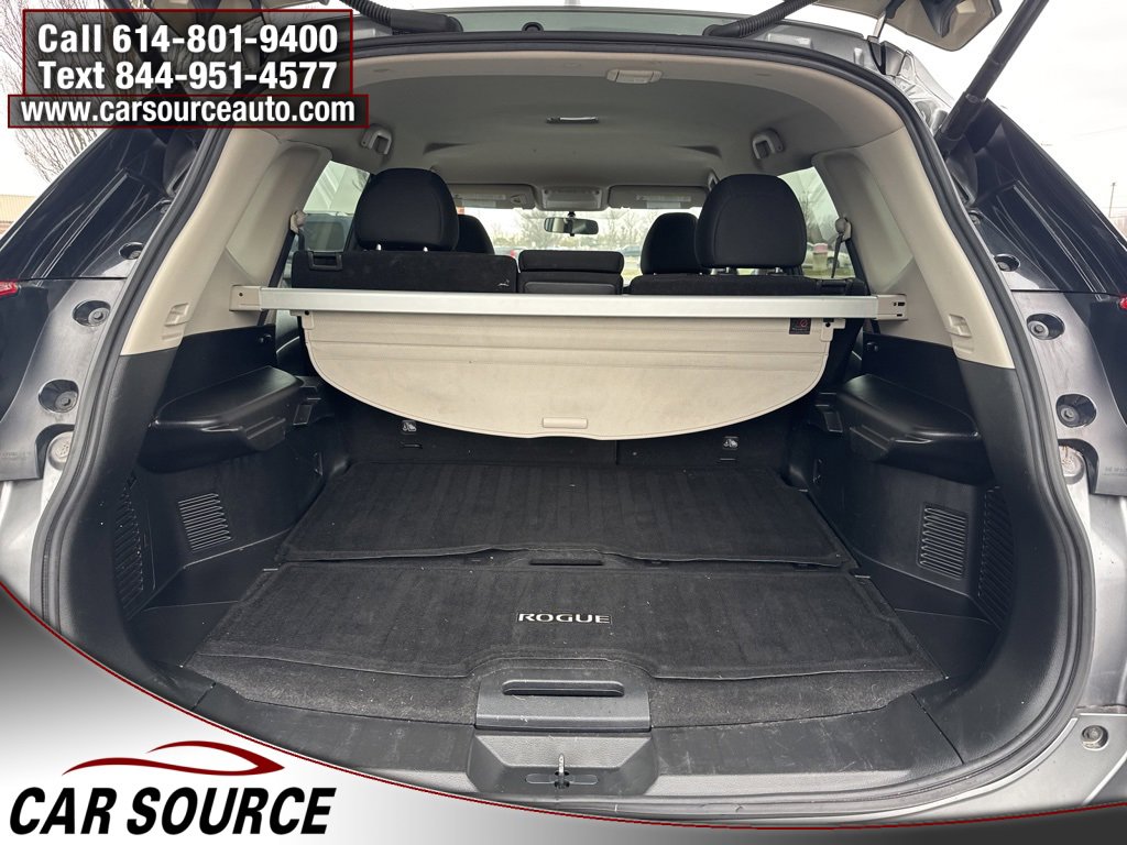 Used 2018 Nissan Rogue SV w/ Premium Package image 35