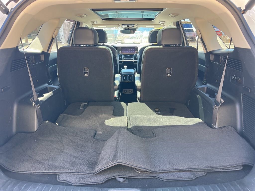 Used 2023 Kia Sorento X-Line EX image 28