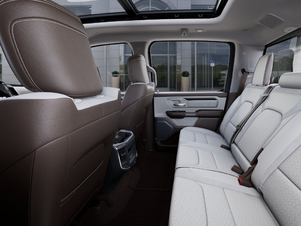 New 2026 RAM 1500 Laramie AWD/4WD image 24