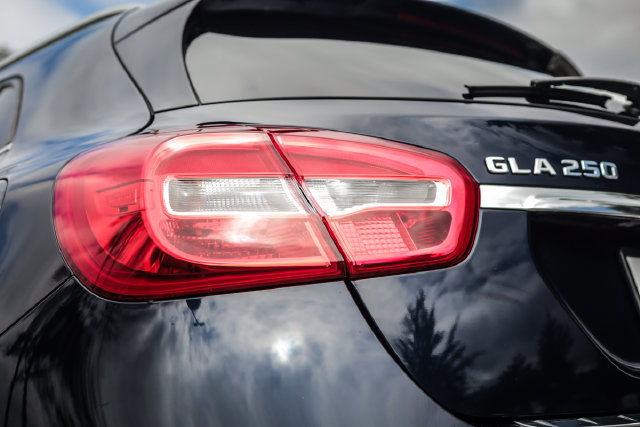 Used 2019 Mercedes-Benz GLA 250 4MATIC w/ Premium Package image 21