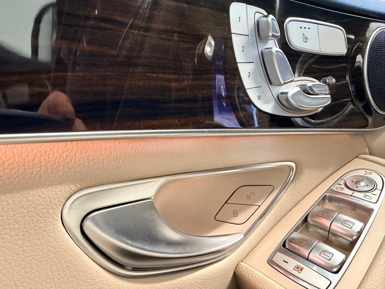 Used 2019 Mercedes-Benz GLC 300 image 37
