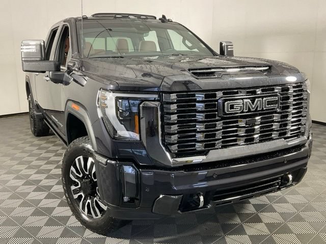 Used 2024 GMC Sierra 2500 Denali Ultimate w/ Max Trailering Package AWD/4WD image 47