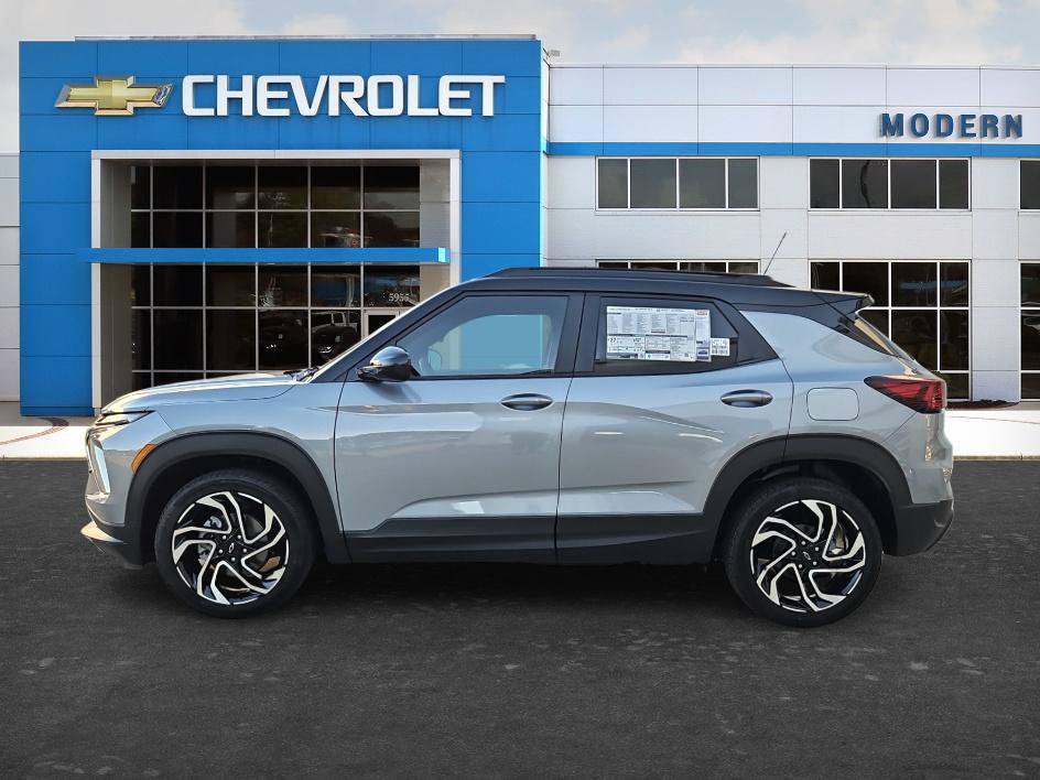 New 2026 Chevrolet TrailBlazer RS w/ Convenience Package AWD/4WD image 2