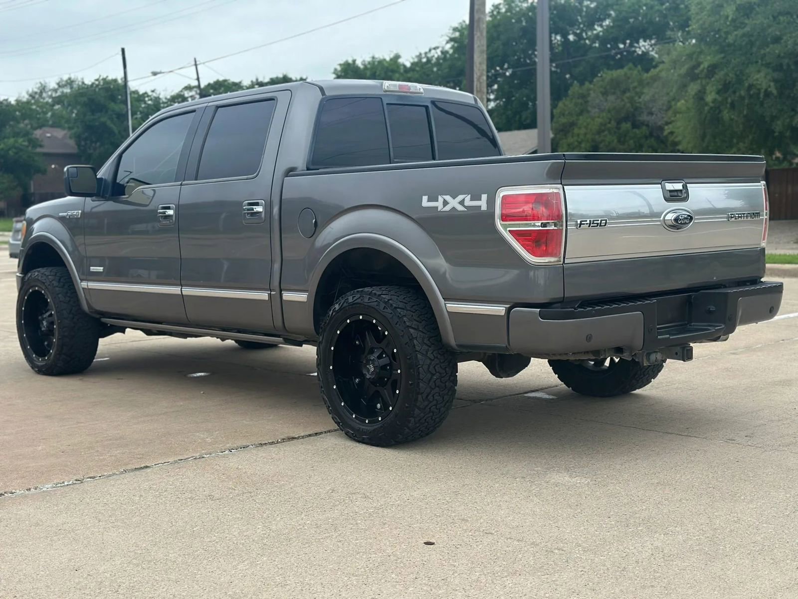 Used 2011 Ford F150 Platinum AWD/4WD image 8