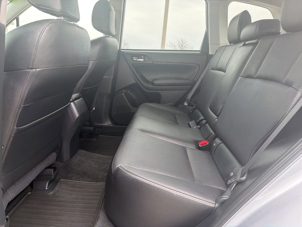 Used 2016 Subaru Forester 2.5i Limited image 23