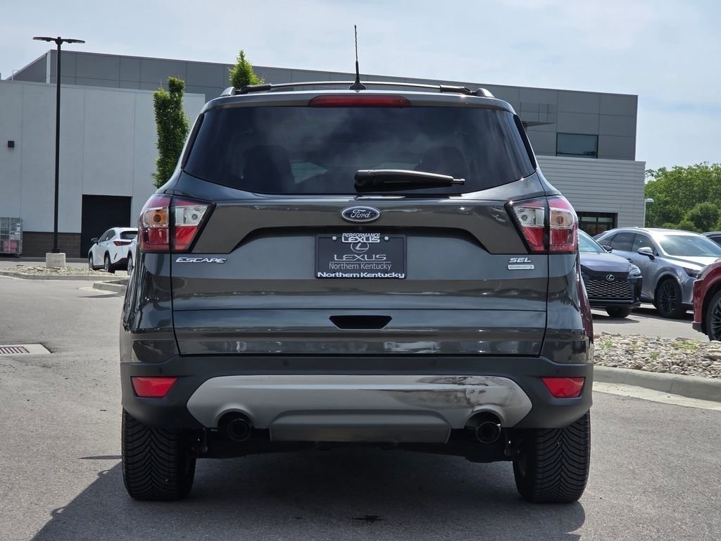 Used 2018 Ford Escape SEL w/ Ford Safe & Smart Package FWD image 25