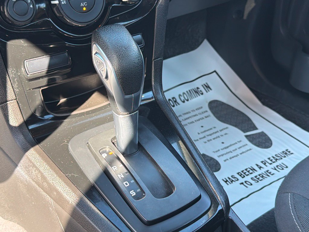 Certified 2019 Ford Fiesta SE w/ Equipment Group 201A FWD image 28