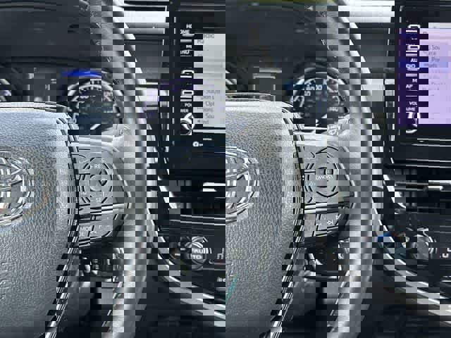 Used 2024 Toyota Camry SE FWD image 9