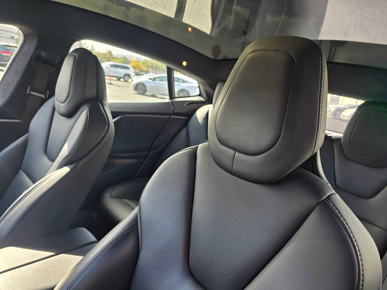 Used 2019 Tesla Model S Standard Range image 26