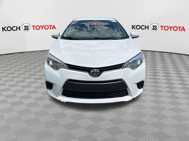 Used 2016 Toyota Corolla LE FWD image 2