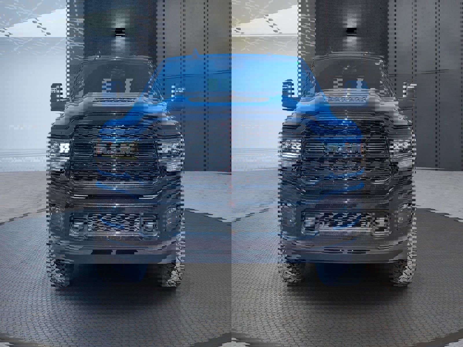 Used 2024 RAM 2500 Limited image 9