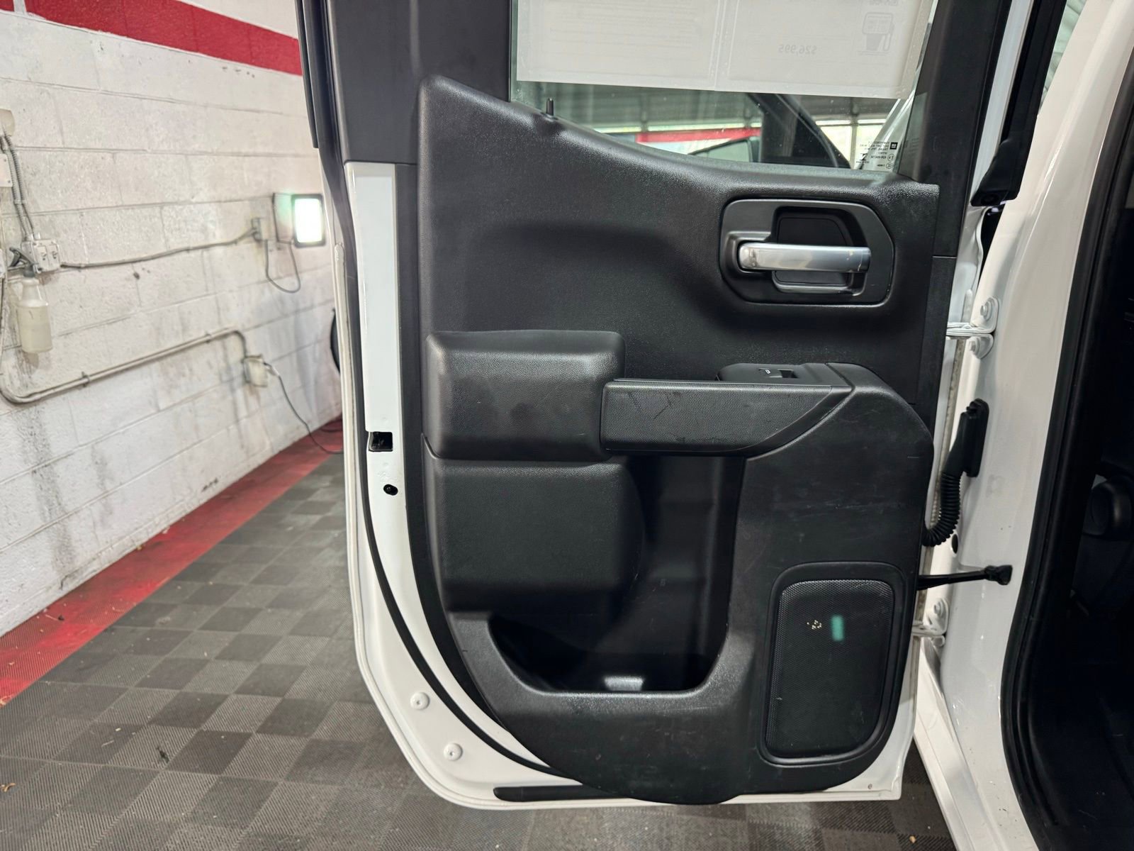 Used 2021 GMC Sierra 1500 4x4 Double Cab w/ Fleet Convenience Package image 13