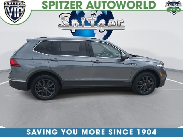 Used 2024 Volkswagen Tiguan SE AWD/4WD image 10