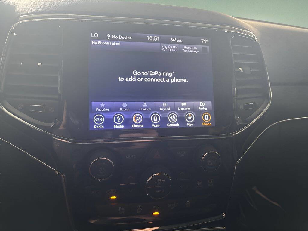 Used 2019 Jeep Grand Cherokee Limited image 13