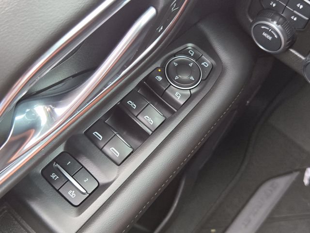 Used 2023 Chevrolet Tahoe High Country AWD/4WD image 22