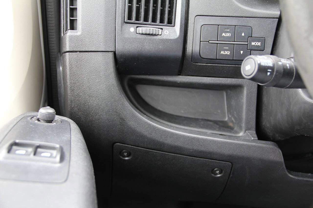 Used 2018 RAM ProMaster 3500 w/ Premium Appearance Group image 27