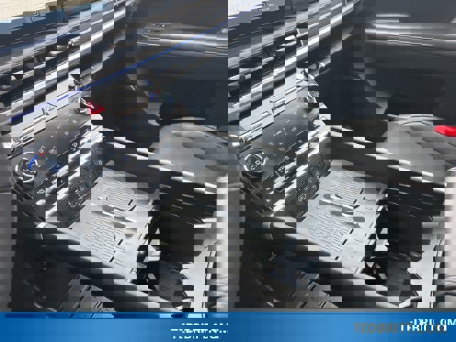 Used 2024 Hyundai Santa Fe Limited image 39