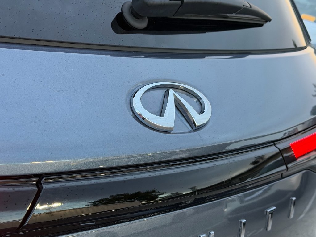 Used 2025 INFINITI QX60 Autograph w/ Cargo Package AWD/4WD image 15
