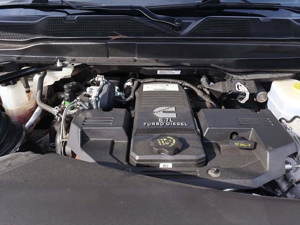 Used 2024 RAM 2500 Laramie AWD/4WD image 19