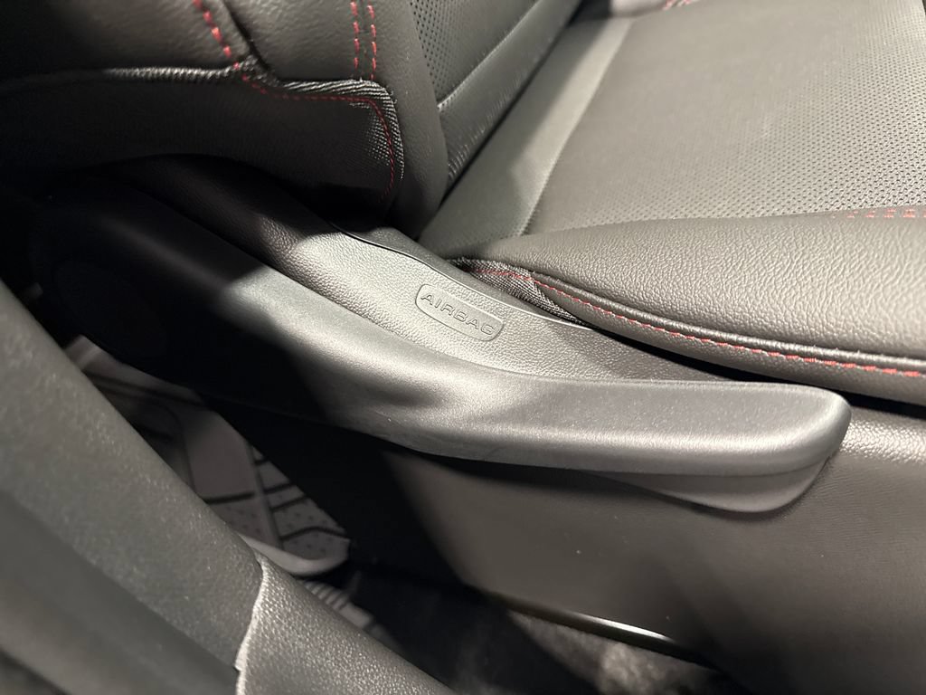 New 2026 Chevrolet Trax RS w/ Driver Confidence Package FWD image 34